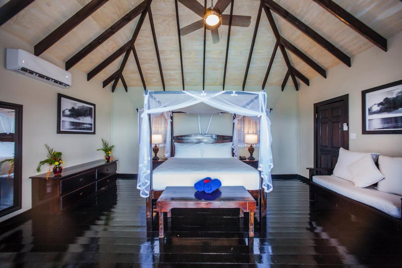 Cocos Hotel Antigua (Adults Only) Bolands ภายนอก รูปภาพ